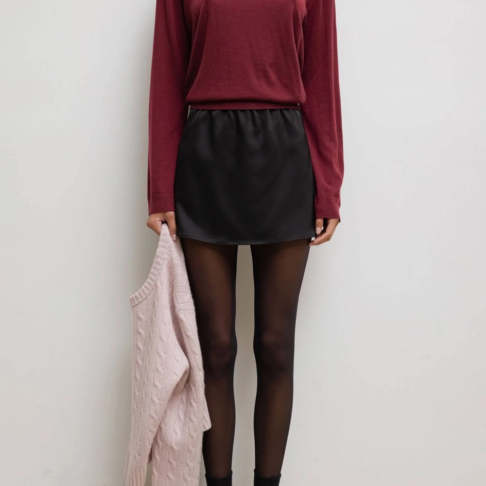 NWT LESET Barb Mini Skirt in Black (size medium)